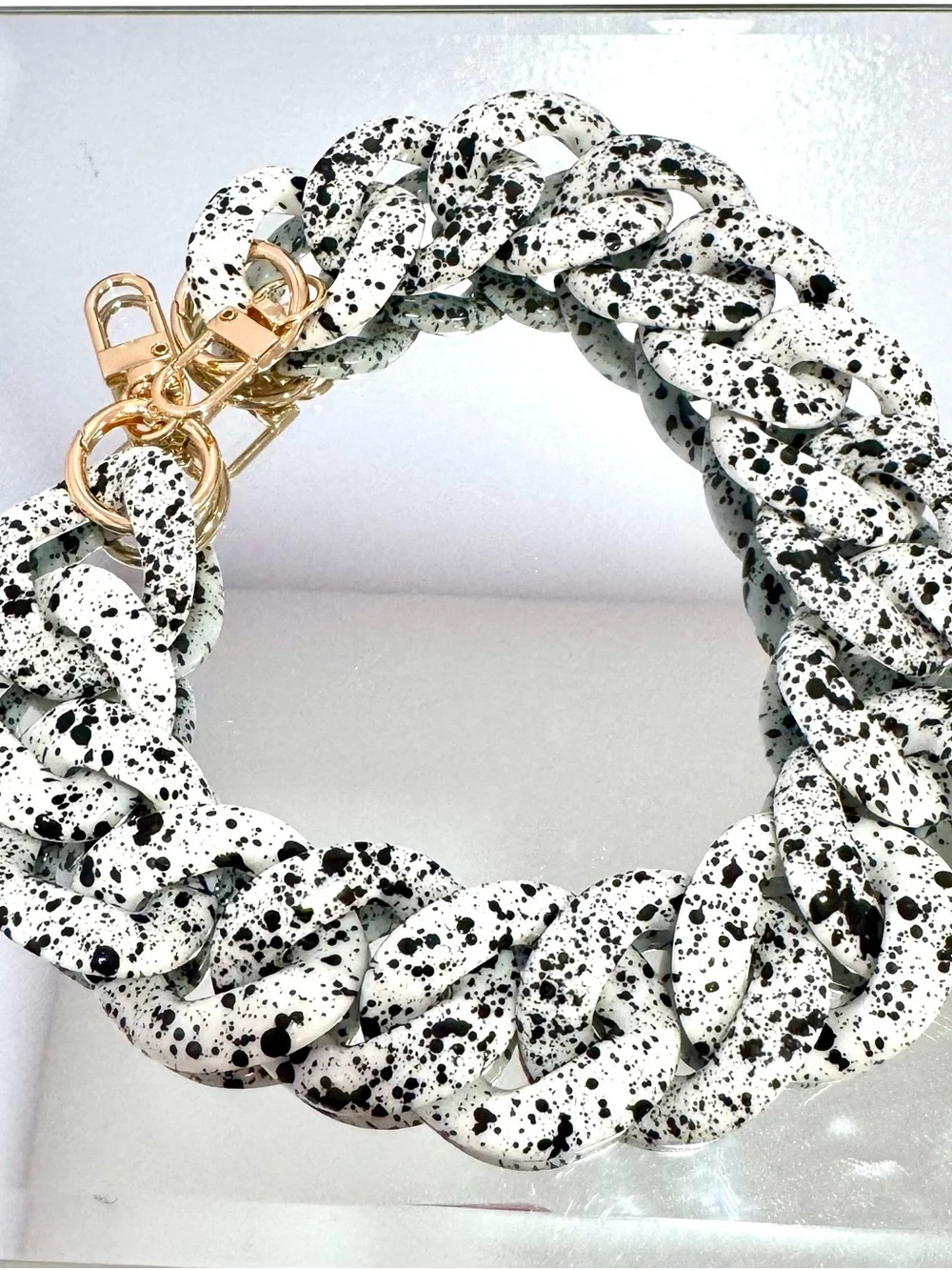 New Acrylic Cookies & Cream Bag Chain 18 inches w/ Gold Hardware
